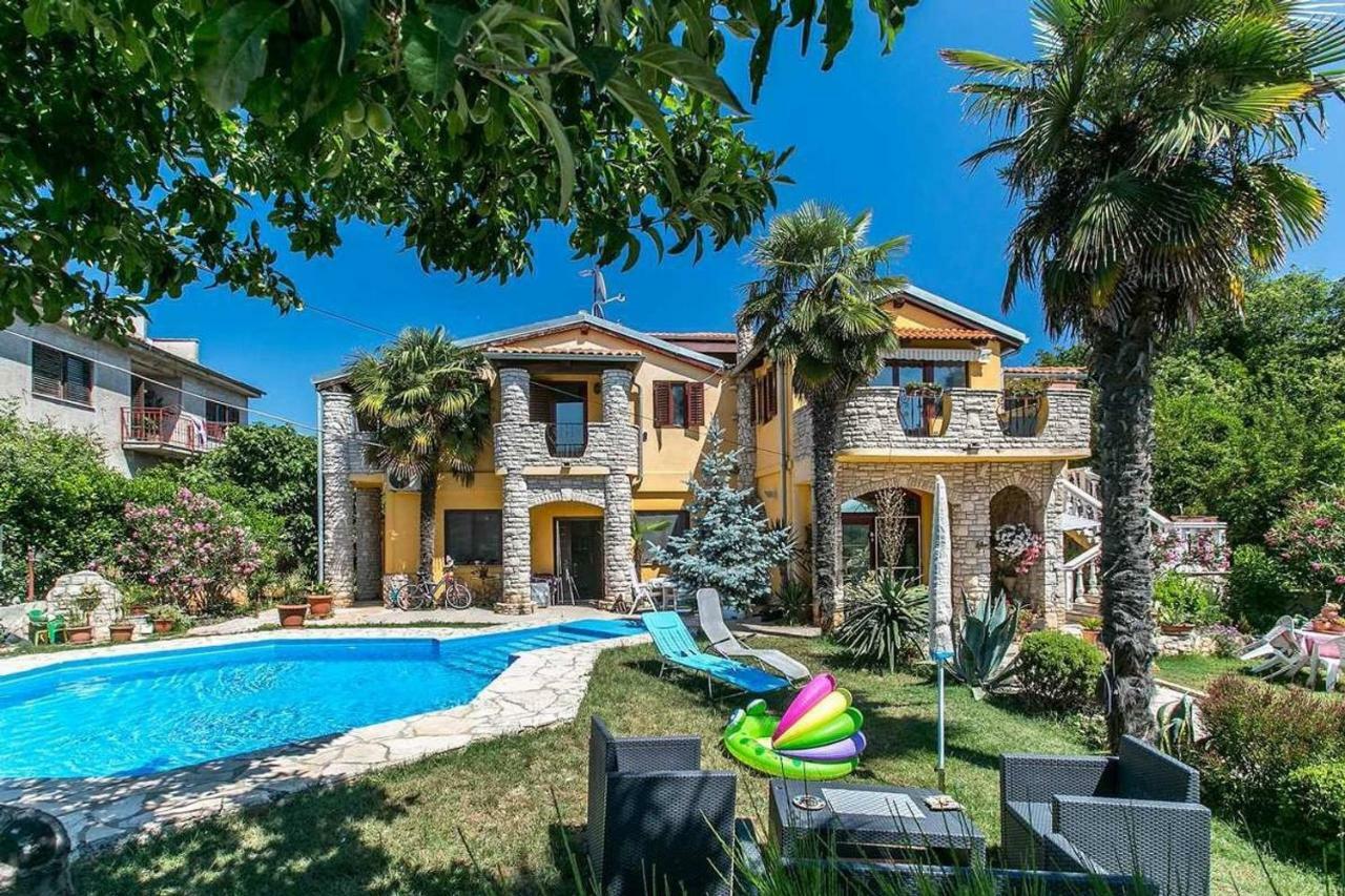 Villa Zara Ližnjan Exteriör bild