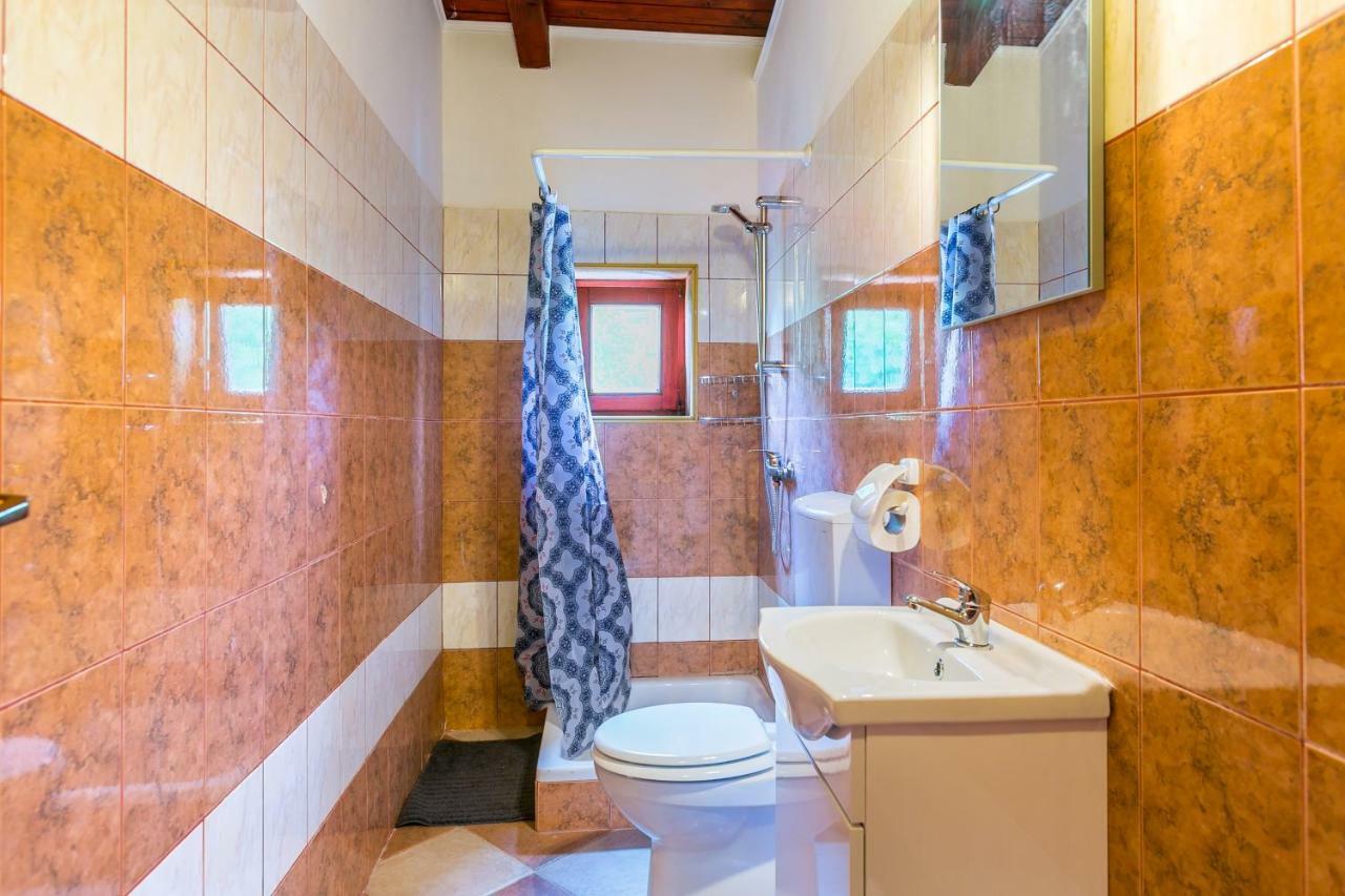 Villa Zara Ližnjan Exteriör bild