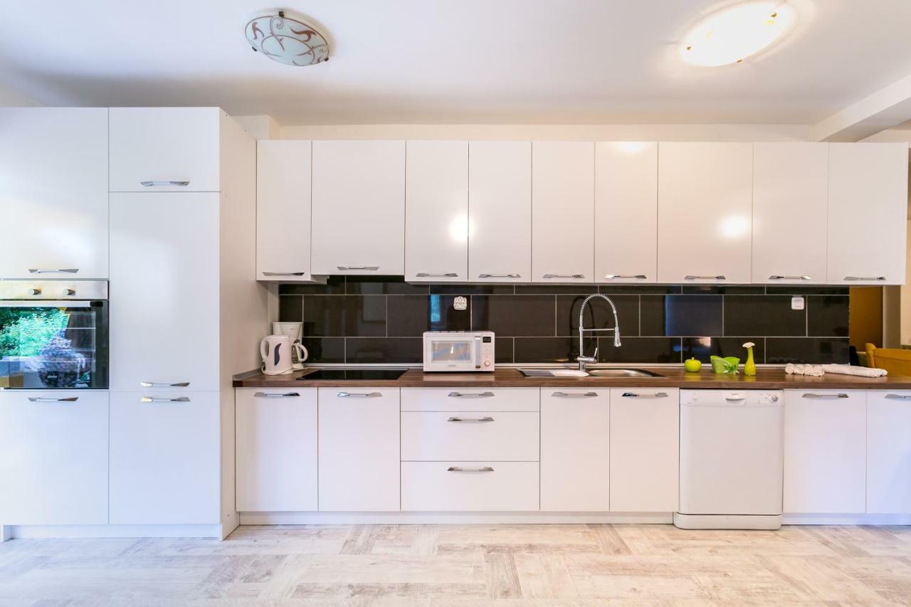 Villa Zara Ližnjan Exteriör bild